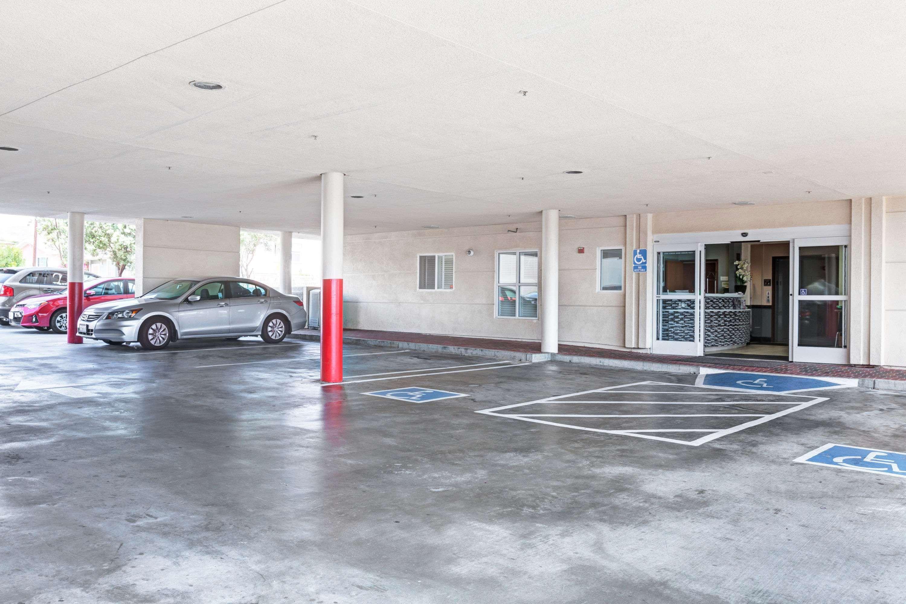 Ramada Limited And Suites San Francisco Airport South San Francisco Eksteriør billede