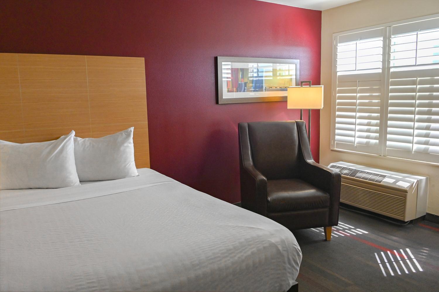 Ramada Limited And Suites San Francisco Airport South San Francisco Eksteriør billede