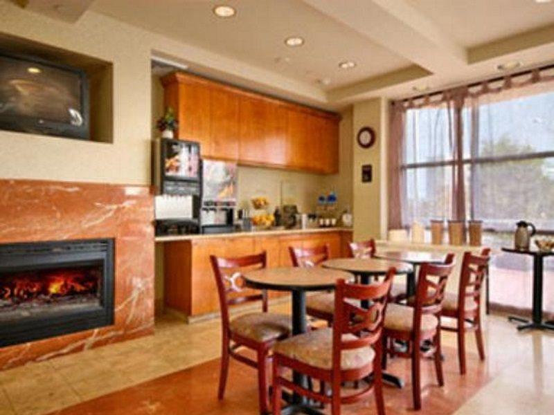 Ramada Limited And Suites San Francisco Airport South San Francisco Restaurant billede