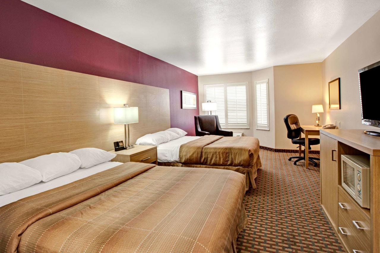 Ramada Limited And Suites San Francisco Airport South San Francisco Eksteriør billede